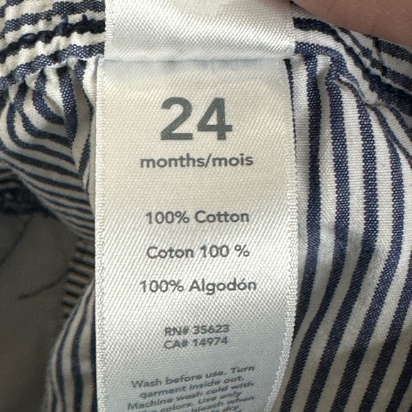 Carter’s 24 Month Girls Stripe Shorts - Picture 4 of 4